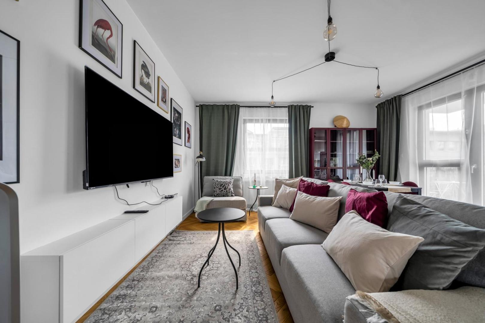 Skierniewicka Apt - Parking, Workspace, Balcony - By Rentujemy Warsaw Exterior photo