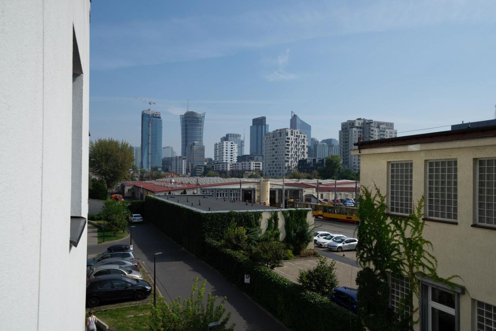 Skierniewicka Apt - Parking, Workspace, Balcony - By Rentujemy Warsaw Exterior photo